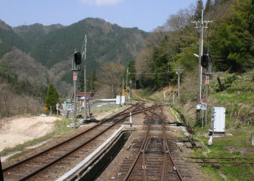 出雲坂根に入線