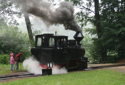 バドムスカウで水の補給する99-3312号