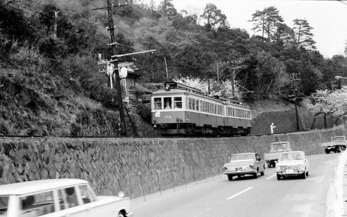 250-13.Hakonetozan108.101.68.4.6Hakone-Yumoto