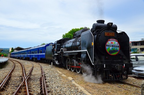 濁水駅でのＤＴ６６８