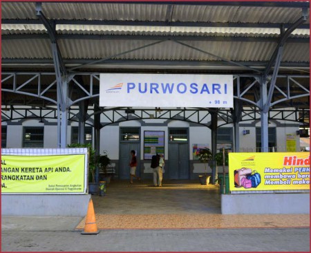 03_Purwosari駅2