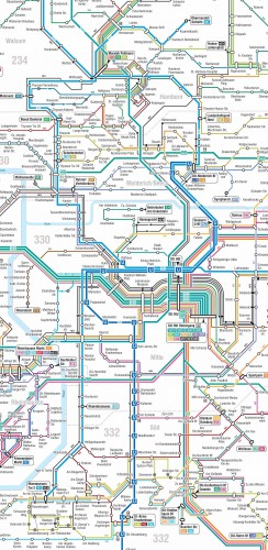 デュイスブルグの路線図、水色がトラム、青にＵのマークがＵバーン（ＤＶＧ　ＨＰより）