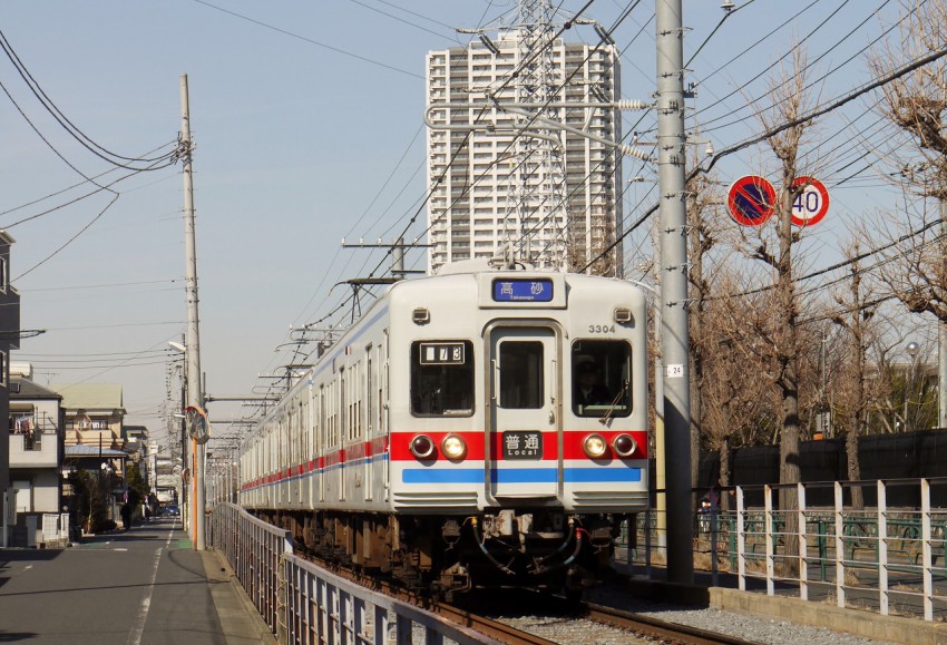 金町～柴又間　この区間は帝釈人車軌道として開業。人車時代は複線であった。(27-1-29)