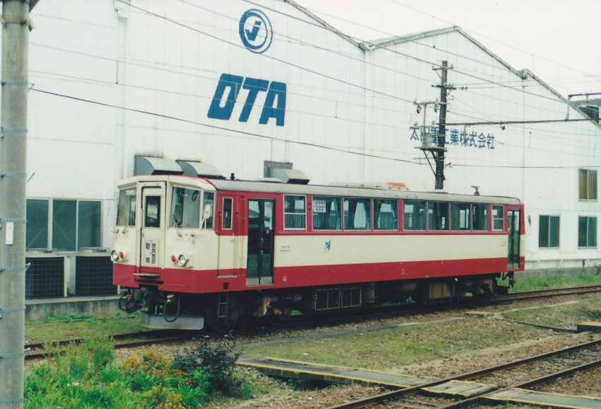 通学生のためには名鉄の中古車を購入したが、僅かの間の運転であった由